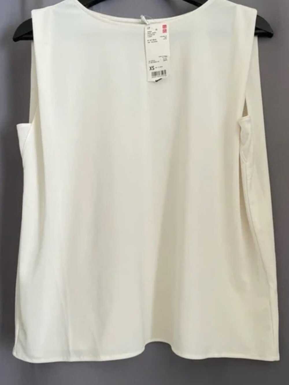 Uniqlo Crepe Top Jersey Sleeveless Size XS Off-white /Ivory